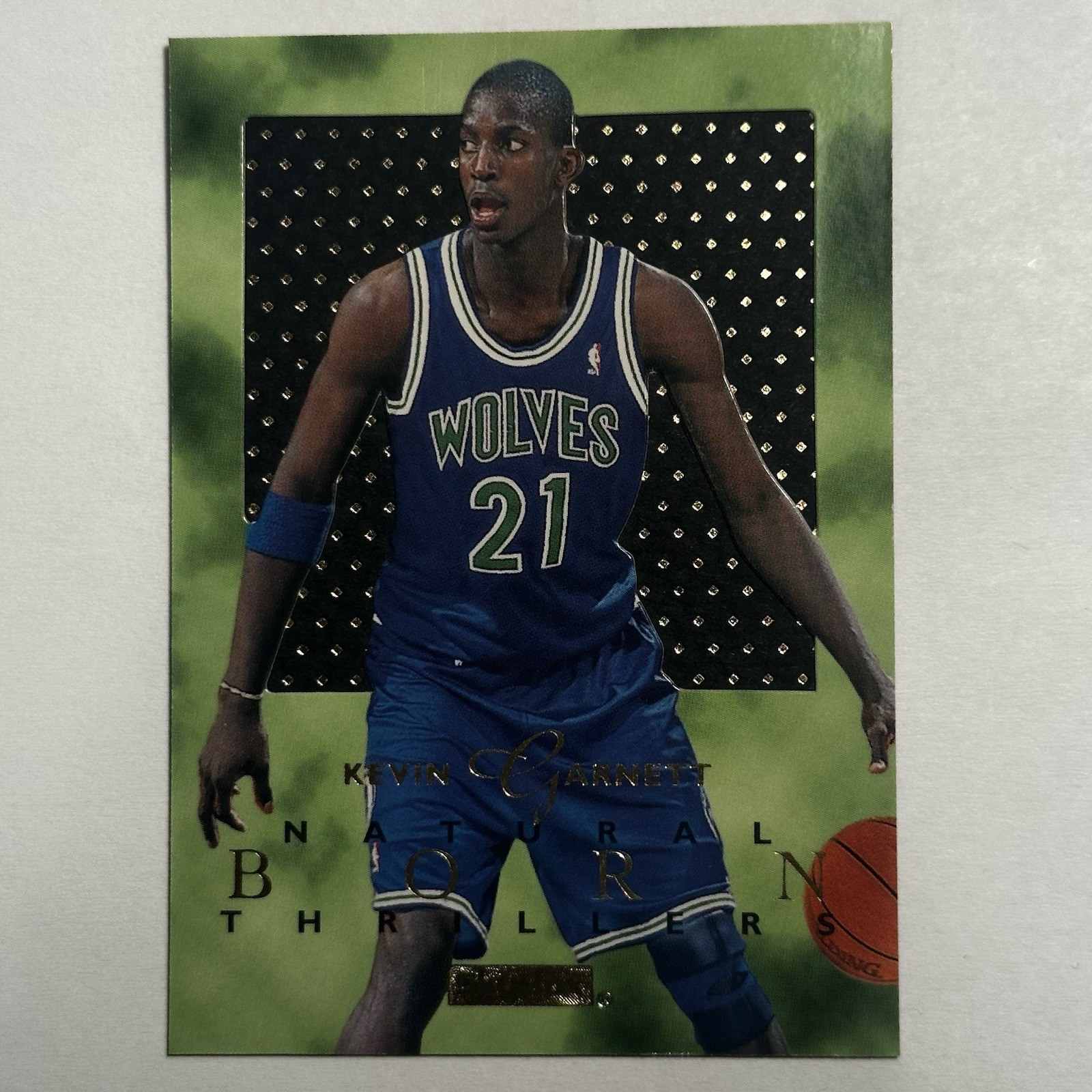 Kevin Garnett 1995 Skybox E-XL Natural Born Thrillers Price Guide