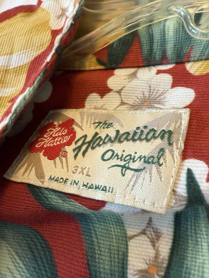 Hilo Hattie Red & White Tropical Floral Button Up Cotton Hawaiian Shirt Mens 3xl - Imagem 2 de 3