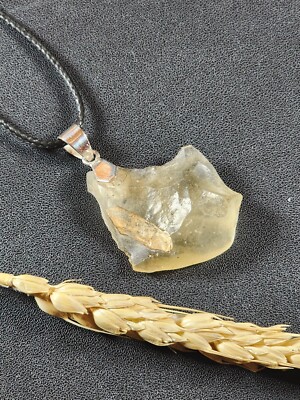 Libyan desert glass pendant /Libyan Gold Tektite Libyan Tektite