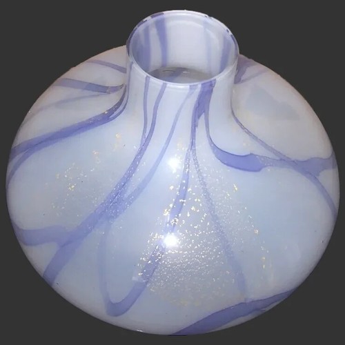 1980's ITALIAN Art Deco Style Off-white w/Lavender Swirls Glass Vase - Picture 2 of 4