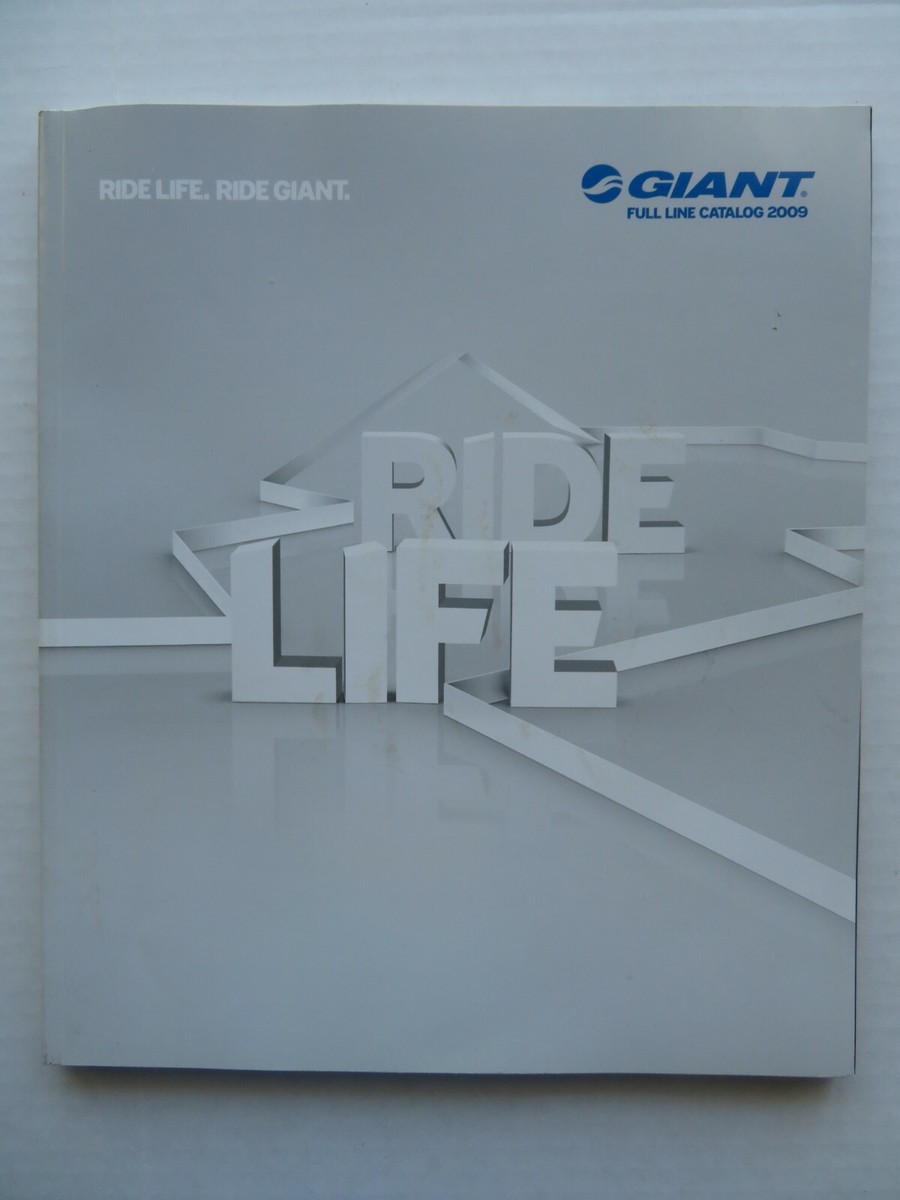Original 2009 Giant Bicycle Full Line Deluxe Sales Brochure 