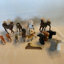 Vintage Lot of 9 Play Horses Assorted Figures Models 5 Horse head Finger Puppets