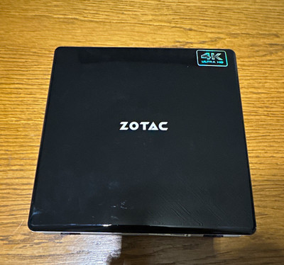 ZOTAC ZBOX-BI323 Mini PC 4K Intel N3150 2.08GHz Intel HD HDMI 120GB SSD 8GB DD3