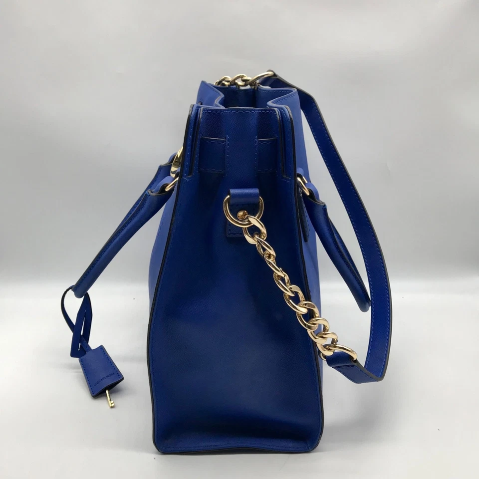 Bolsa tote Hamilton Michael Kors azul escuro couro saffiano - Imagem 3 de 4