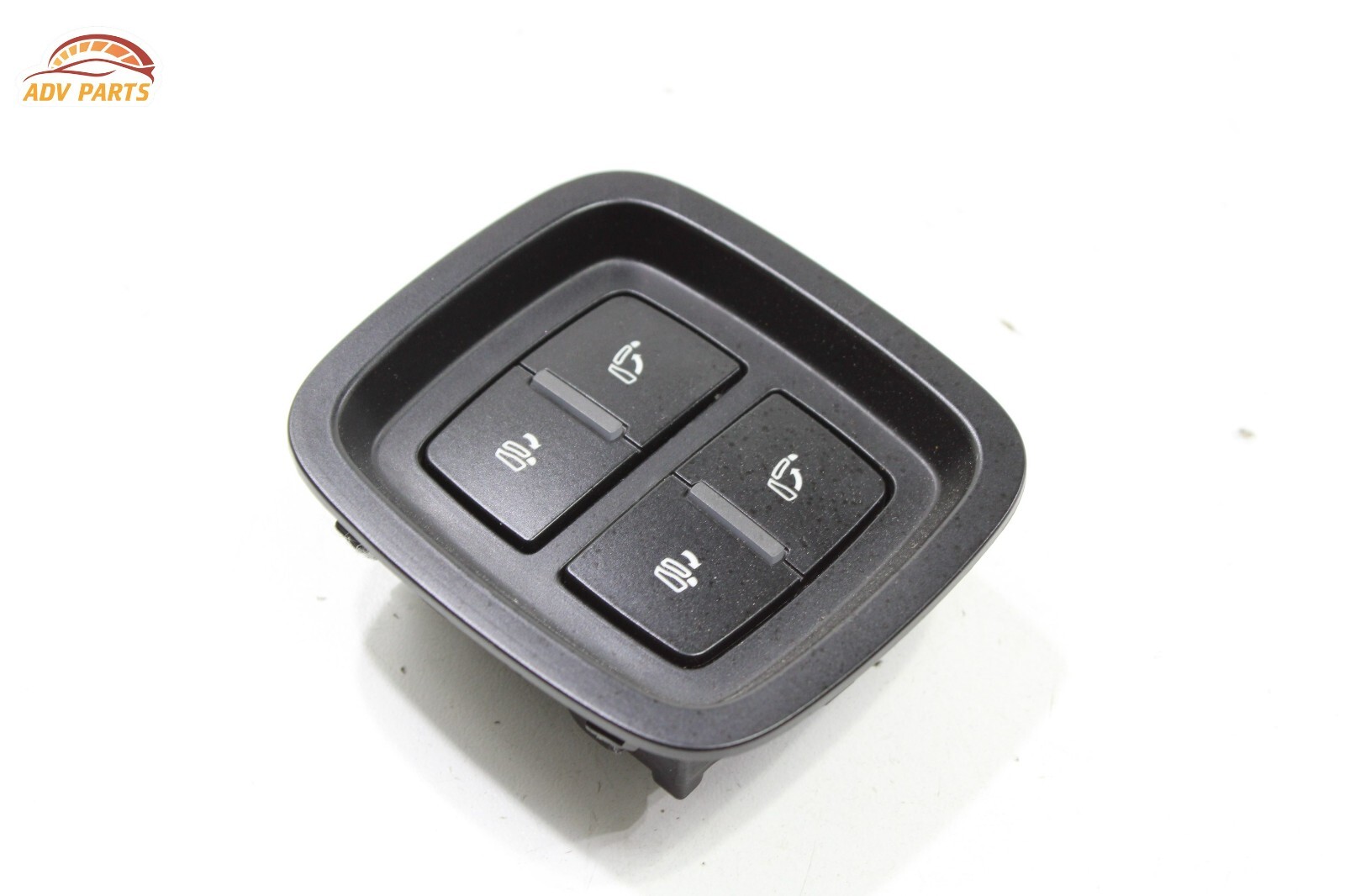 18-20 BENTLEY BENTAYGA REAR RIGHT SIDE SEAT BACKREST FOLDING RELEASE SWITCH OEM