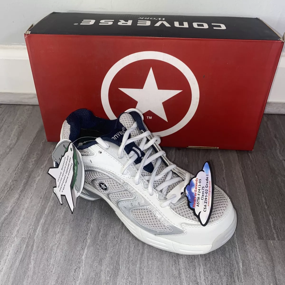 Slip resistant converse best sale shoes
