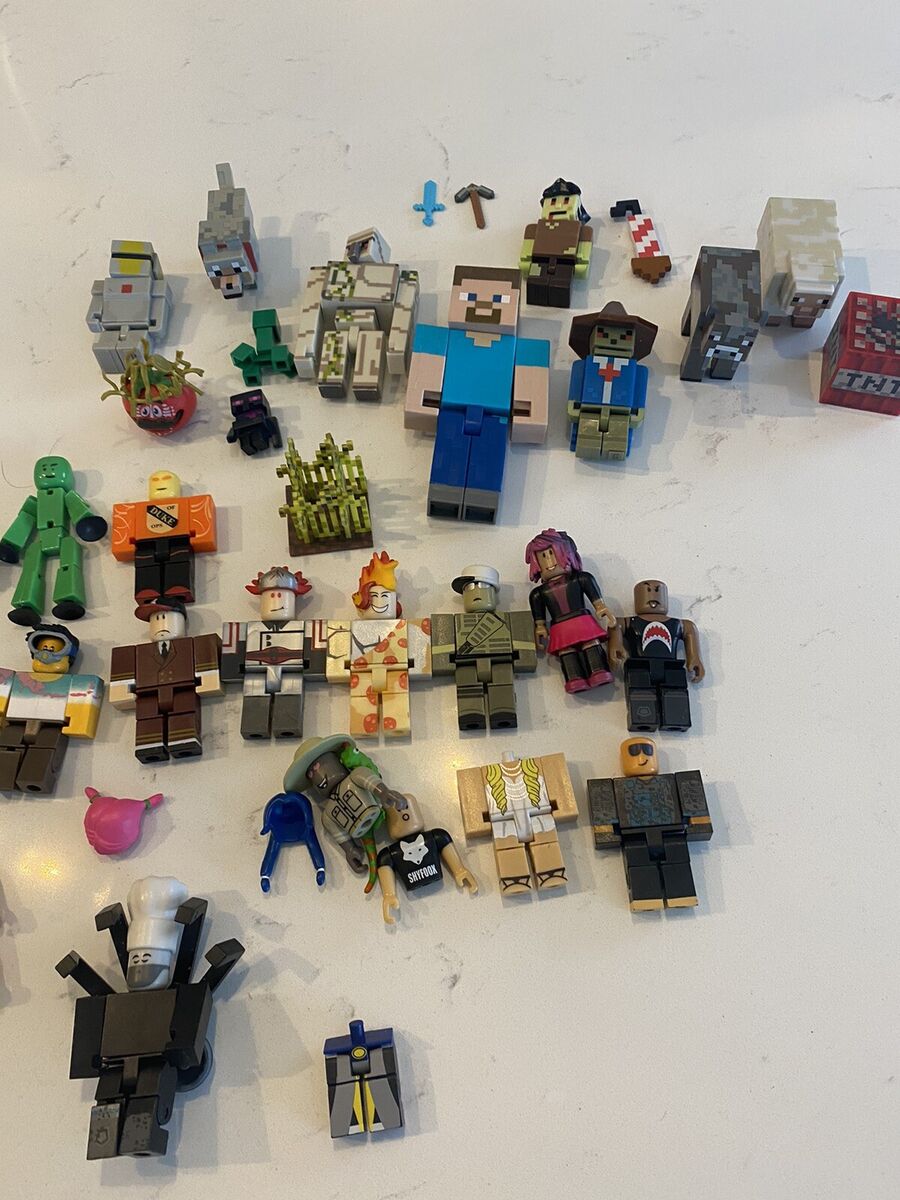 Minecraft & ROBLOX Toys for Sale in Huntington Beach, CA - OfferUp