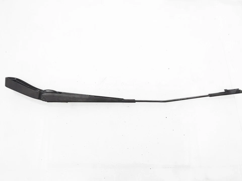 Brazo limpiaparabrisas pasajero derecho Volvo V70 2005-2007 30655615 Foto 2 de 4