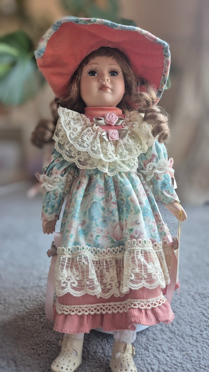 Auction Leonardo Collector's Porcelain Doll Sold At Auction