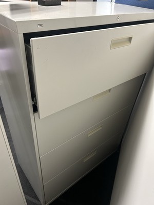 HON Brigade 600 series 4-drawer Lateral File cabinet 694L.Q