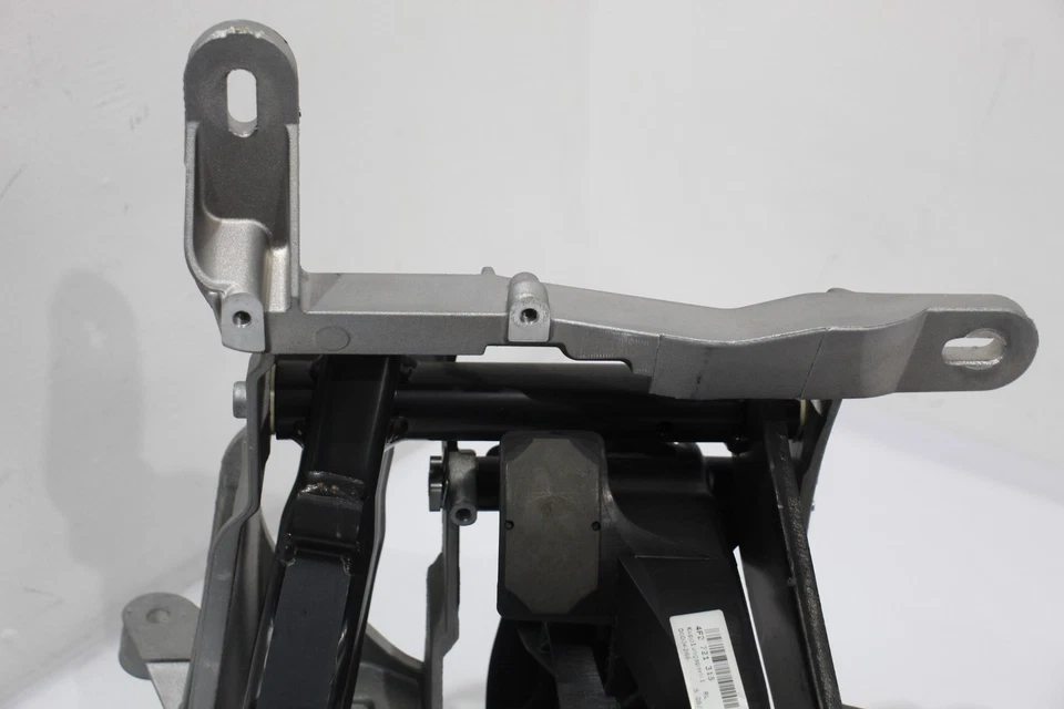 Caja Pedal Freno y Embrague Audi A6 4F C6 4F2721117E Foto 3 de 4