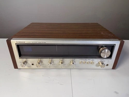 Pioneer SX-434 Vintage Stereo Receiver - Silver