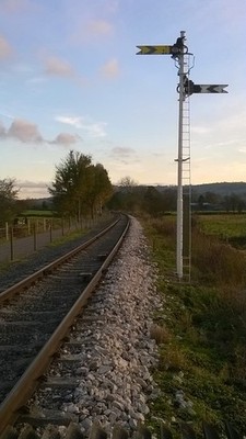 Photo 6x4 The line between Rowsley and Darley Dale. No train expected it  c2016