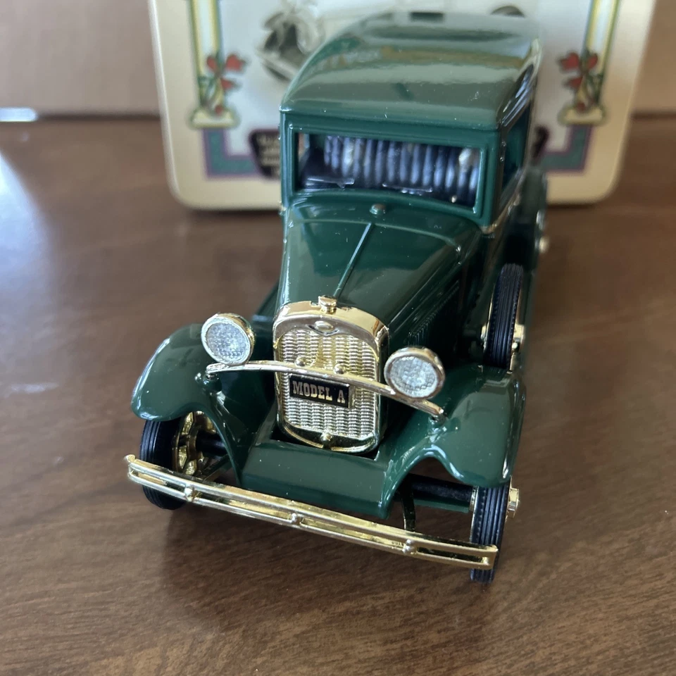 Rare Bank In Tin Die Cast Henry's Lady Model A Sold By Sears Roebuck and Co-t10 - Image 4 of 4