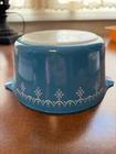 Vtg PYREX  Snowflake Garland 1 Qt Round Casserole Dish w Lid #473 EXCELLENT !