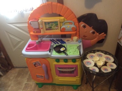dora kitchen playset