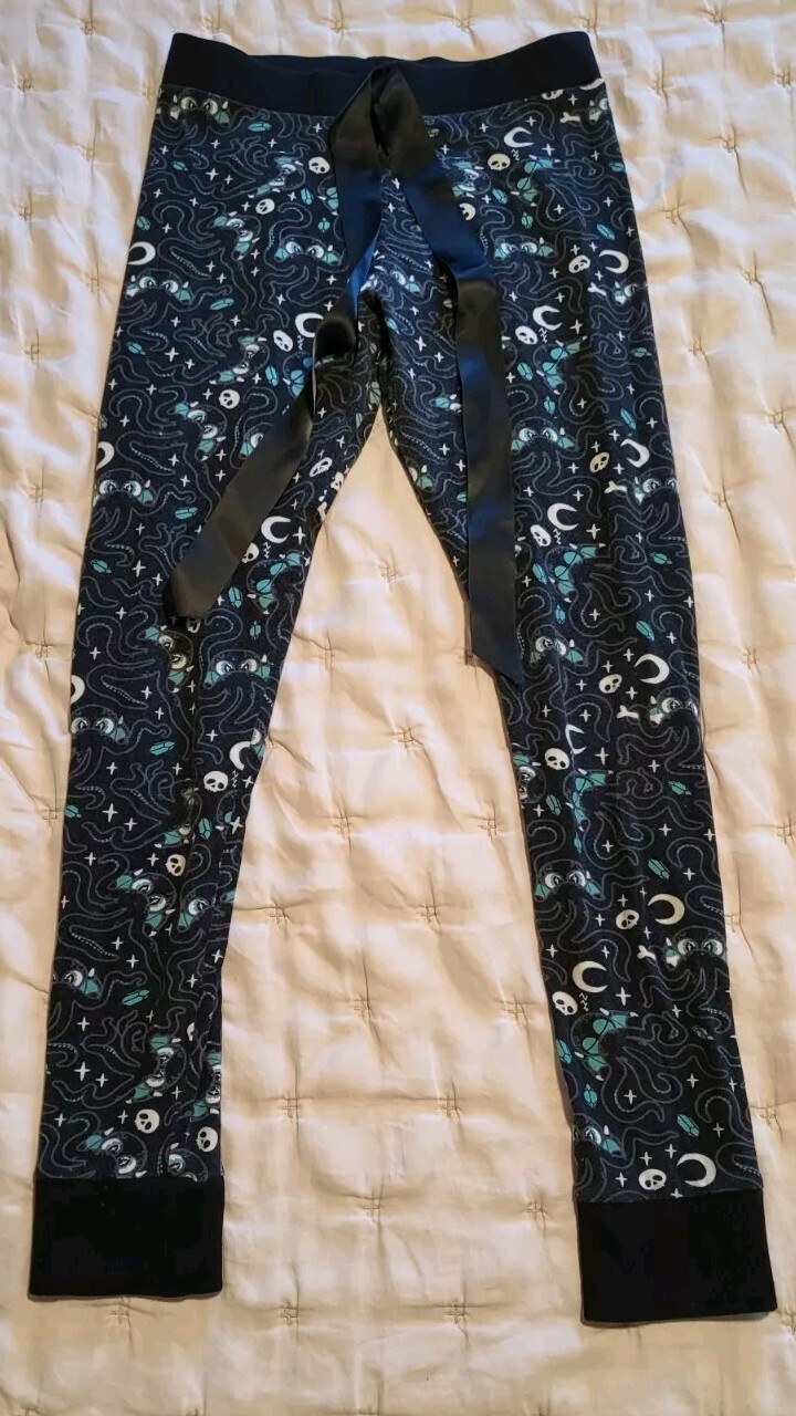 Picture 1 of 4