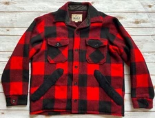 VINTAGE WOOLRICH BUFFALO PLAID LINED JACKET VERY RARE MENS SIZE LARGE RED EUC