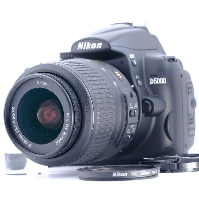 Nikon D D5000 12.3MP Digital SLR Camera Black (Kit w/ 70300mm Lens