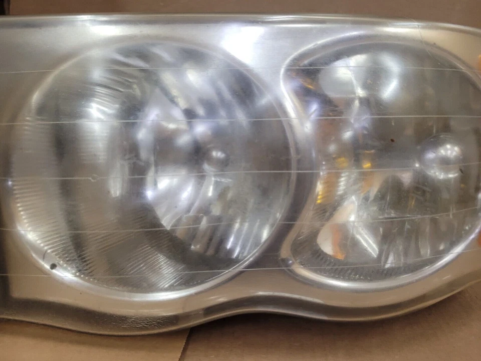 Conjunto de faros izquierdos para conductor Dodge Ram 1500 2002-2005 OEM LÁMPARA DE LUZ DE CABEZA IZQUIERDA Foto 4 de 4