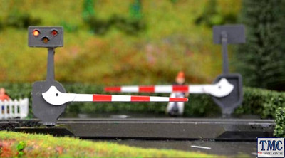 TTLCN10P Train Tech Spur N Bahnübergang Barriere Set mit Licht & Sound Paar