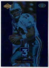1998 Collector's Edge Supreme Triple Threat T3 Blue Dan Marino #15