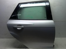 Porte arrière et accessoires Ford FOCUS