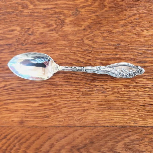 International Antique MILLIE FLEUR Sterling Teaspoon Ca 1904