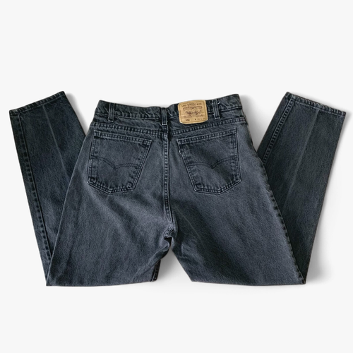 Jeans vintage anni 90 Levi’s 550 relaxed fit uomo taglia misura 34x30 nero affusolato USA