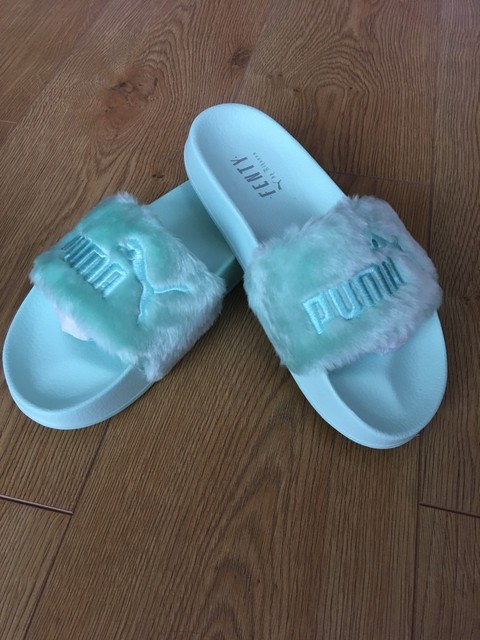 puma flip flops fluffy