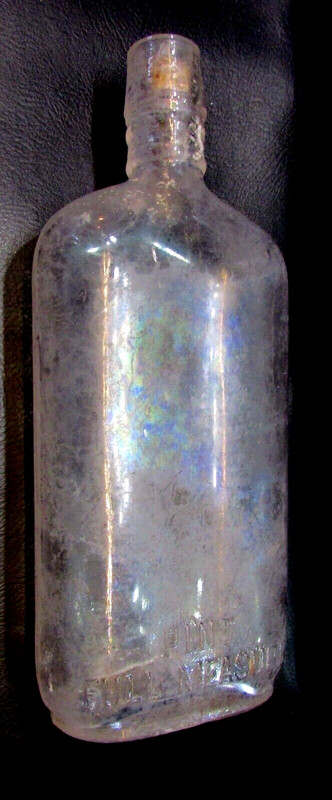 Primitive 1880's Pint Full Measure 8.75" Tall Antique Glass Liquor Flask Bottle
