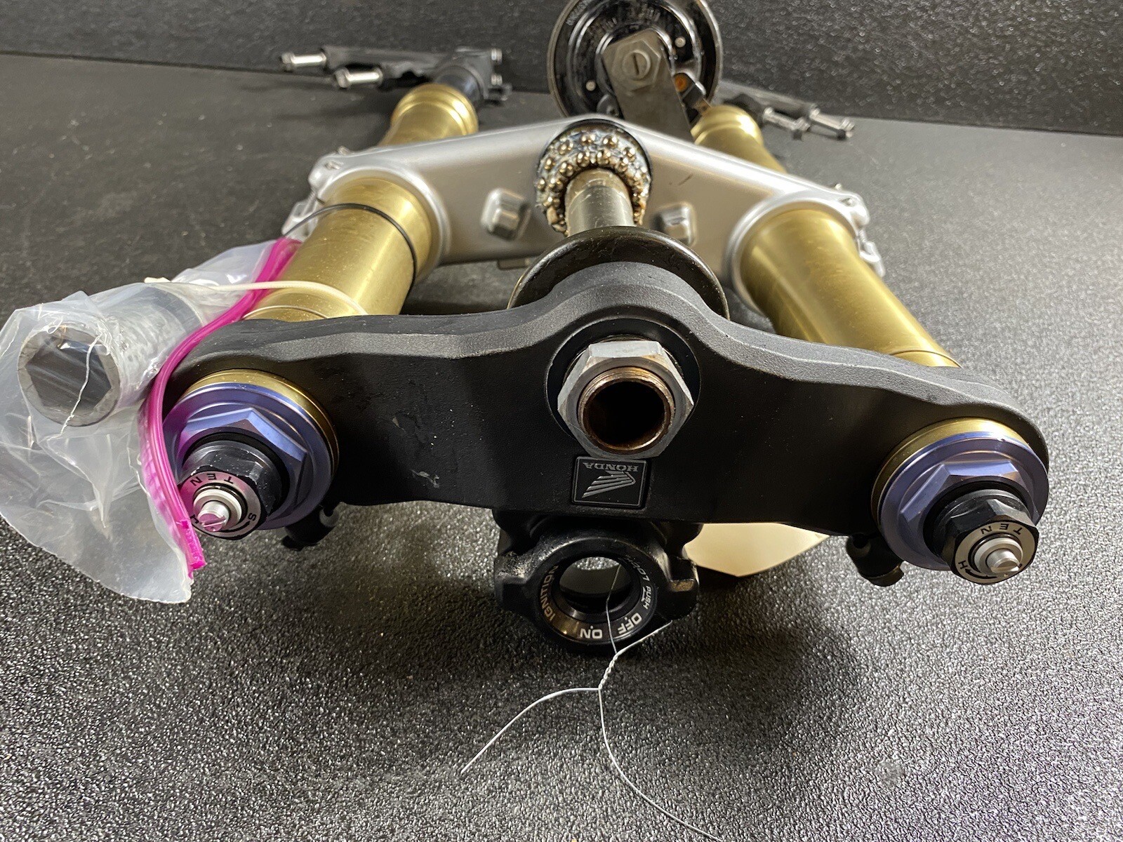 0506 HONDA CBR600RR CBR 600RR FRONT FORKS SHOCK SUSPENSION SET PAIR