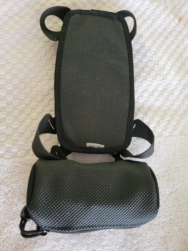 Otterbox Utility Series Latch II ProPack 10"  - Image 2 of 4