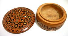 Vintage Wood Turned Lidded Trinket Box with Inlaid Designs On Top SEE CONDITION