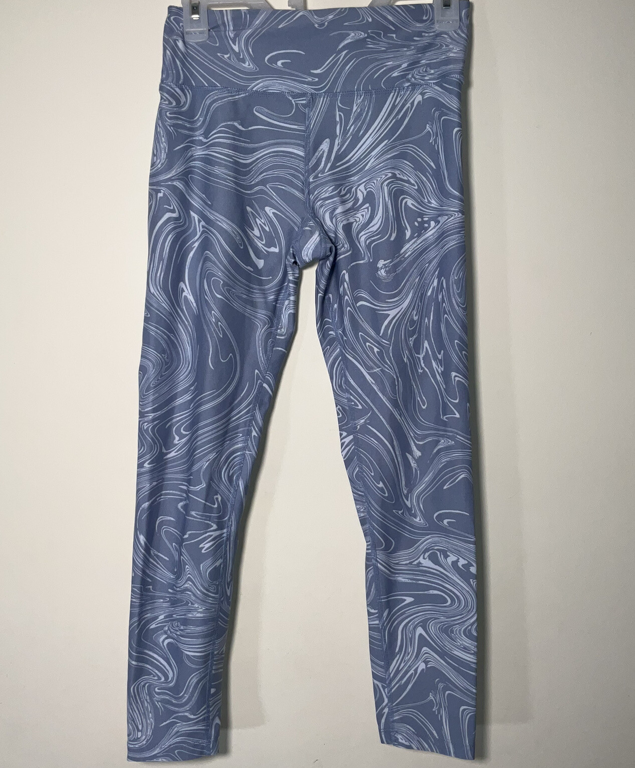 Calvin Klein Moisture Wicking Leggings Small Capri Activewear Workout Pants