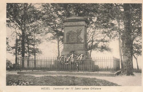 723771) postcard monument to the 11 Schill officers Wesel  - Picture 1 of 1