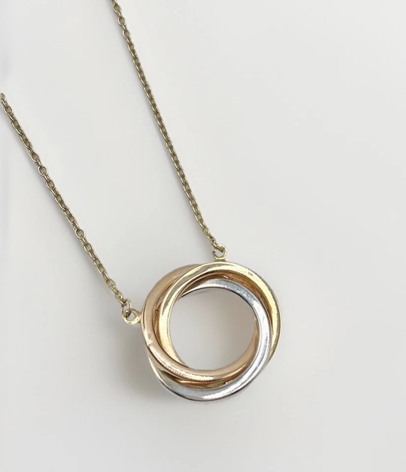 Collar Love Trinity Circle Oro 14K Tricolor Minimalista Atemporal con Caja de Regalo Foto 3 de 4