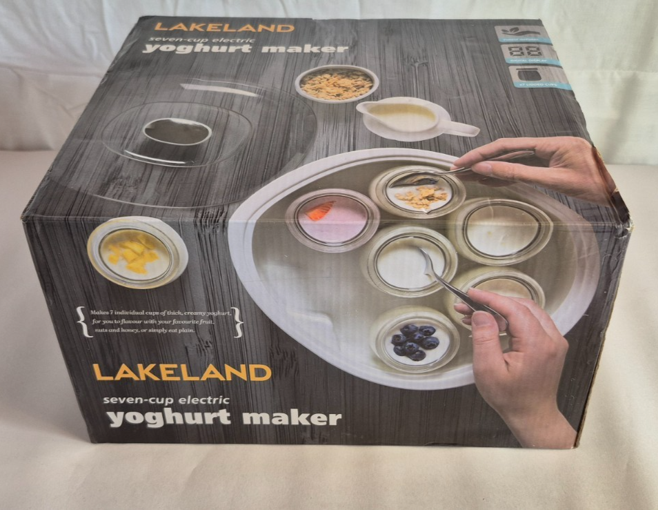 Lakeland Electric Yoghurt Maker Seven-Cup Capacity 180ml or 100ml VGC