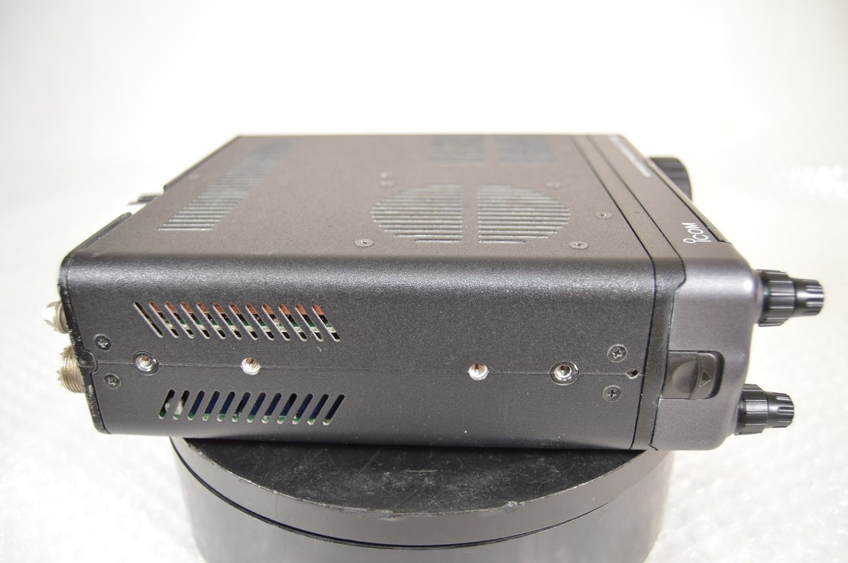 ICOM IC-7000 超超美品 HF〜430MHz オールモード100W機 ICOM IC-7000 超超美品 HF〜430MHz オールモード100W機 Icom IC-7000