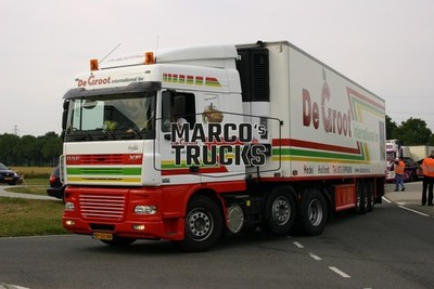 LKW Foto DAF XF Kühlsattelauflieger Niederlande weiß De Groot internation #i2mc