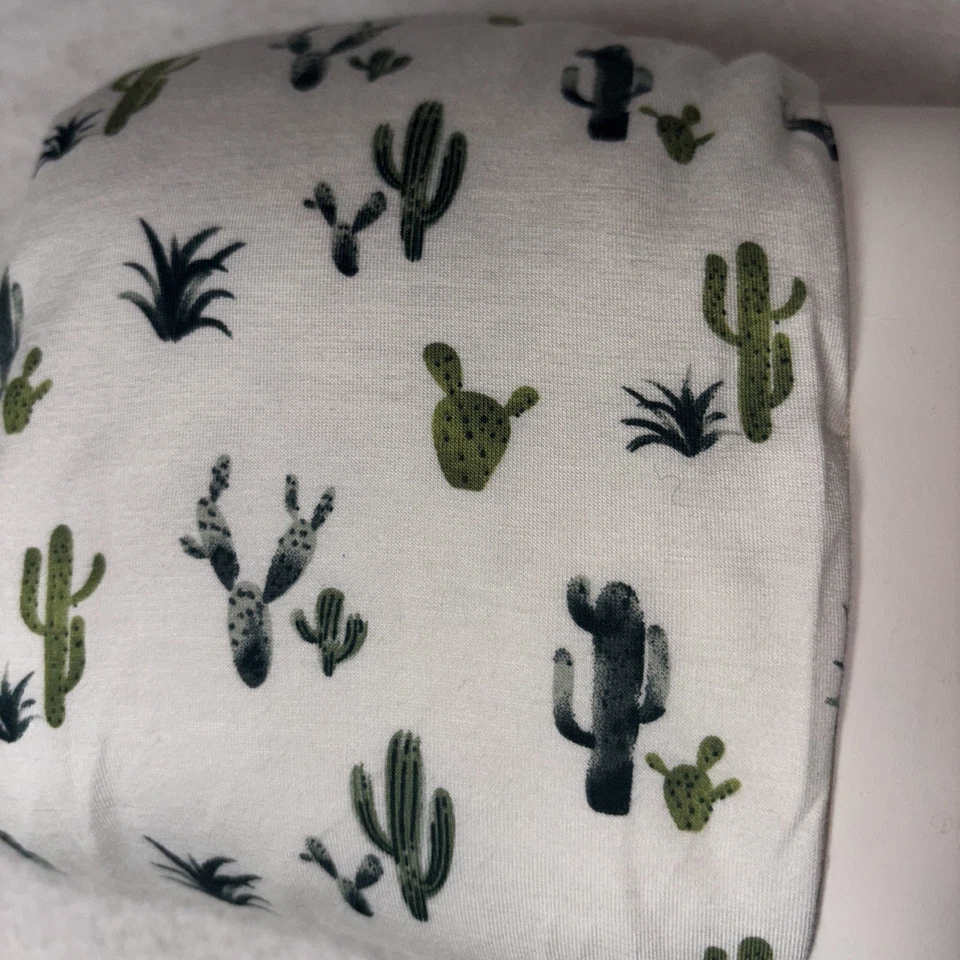 NUEVA envoltura piel de gallina para adultos - envoltura regular verde y blanca con cactus Foto 4 de 4