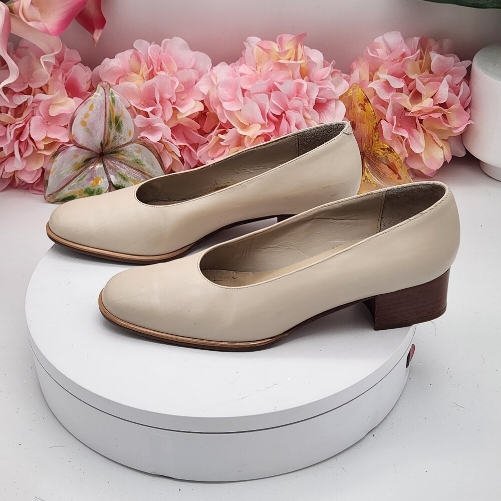 womens cream dress shoes Shop Women's Beige Dress Shoes