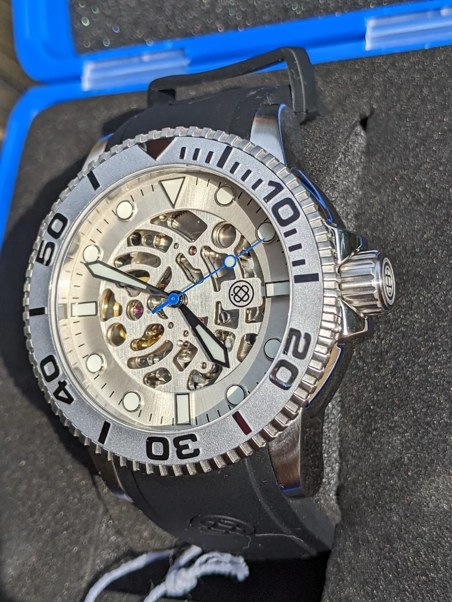 Deep blue automatic watch hot sale