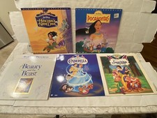 Disney Laserdisc Lot 5 : Snow White, Beauty  Beast , Cinderella, Pocahantus,