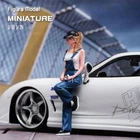 Diorama Car Props Resin 1:24 Car Repair Girl Blue Figure Doll For Car Toys