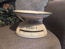 Salter Vintage Cream and Green Metal Weighing Scales Retro Kitchen