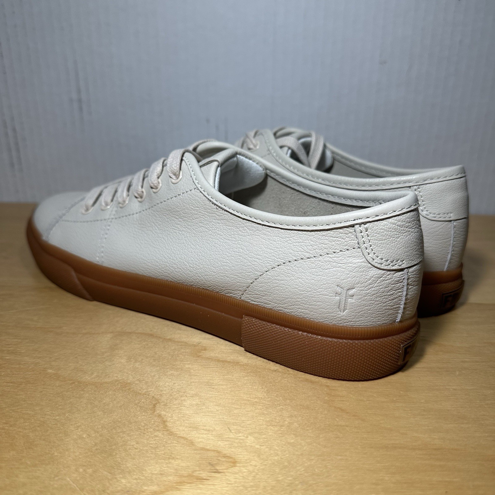 SAOLA Scarpe sneakers donna 8 5 Frye Gia basse pizzo pelle avorio crema suola gomma eleganti
