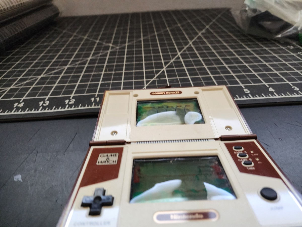 Vintage 1983 Nintendo Handheld Electronic Game & Watch