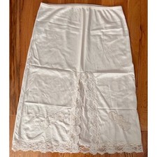 Vintage Ivory Half Slip with lace details Richform size M