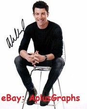 MAX GREENFIELD... New Girl 's Scene Stealing Schmidt - SIGNED